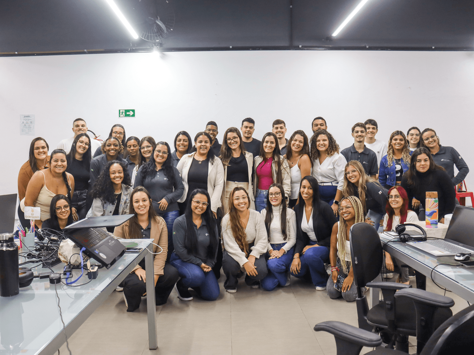 IMG_0001 (2) IMG_0001 (2)